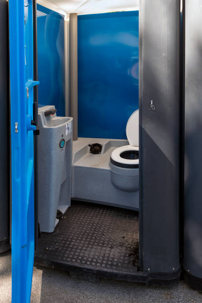Portable Toilet Options We Offer in Hayden, ID